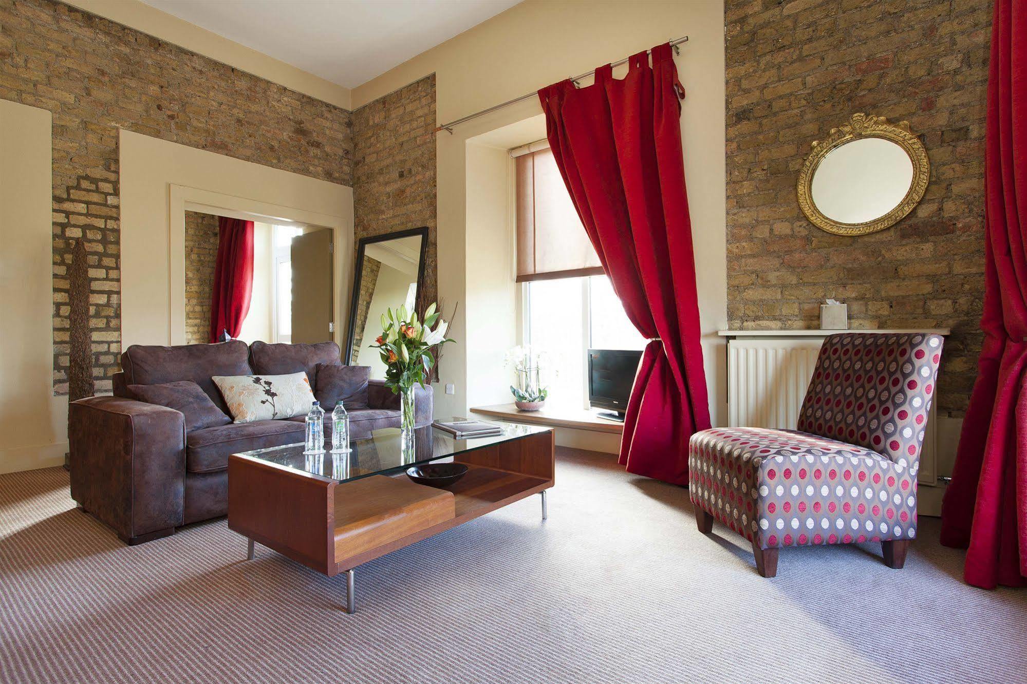 Becketts Hotel Leixlip Zewnętrze zdjęcie
